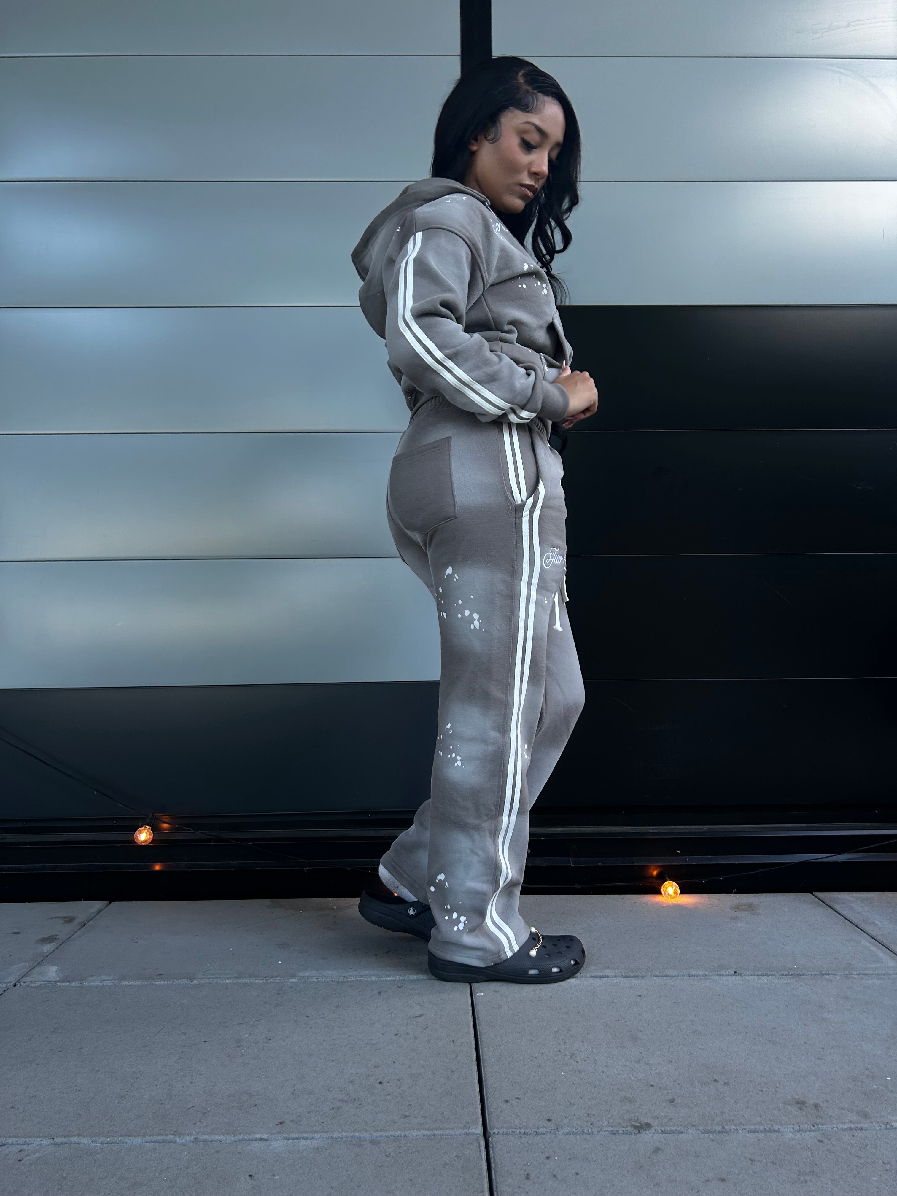 Angel zip up